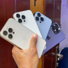 iPhone 13 plain 128 GB